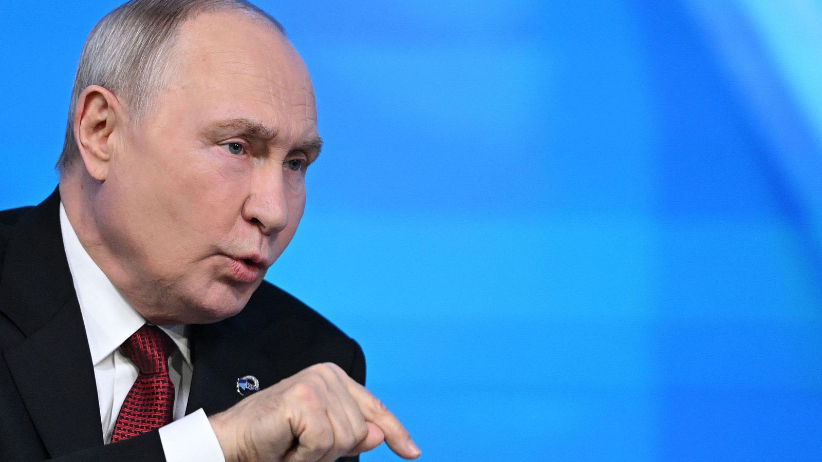 Putin vuelve a advertir a la OTAN de que podría usar armas nucleares para proteger Kaliningrado