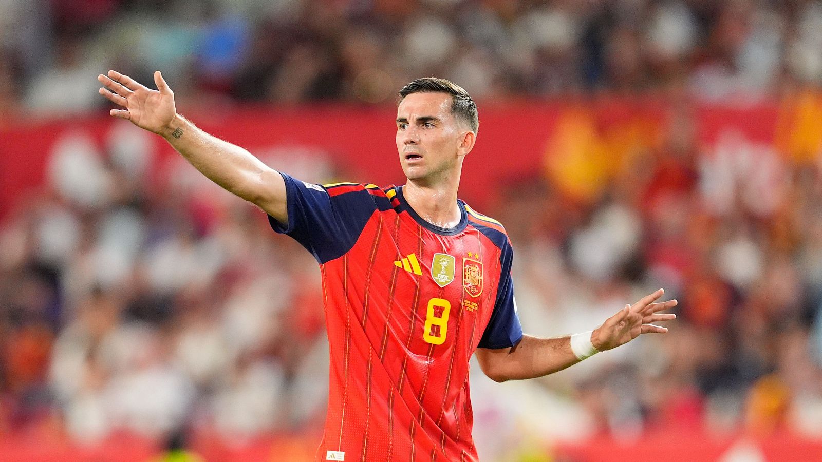 Fabián Ruiz abandona la concentración para ver el nacimiento de su primer hijo