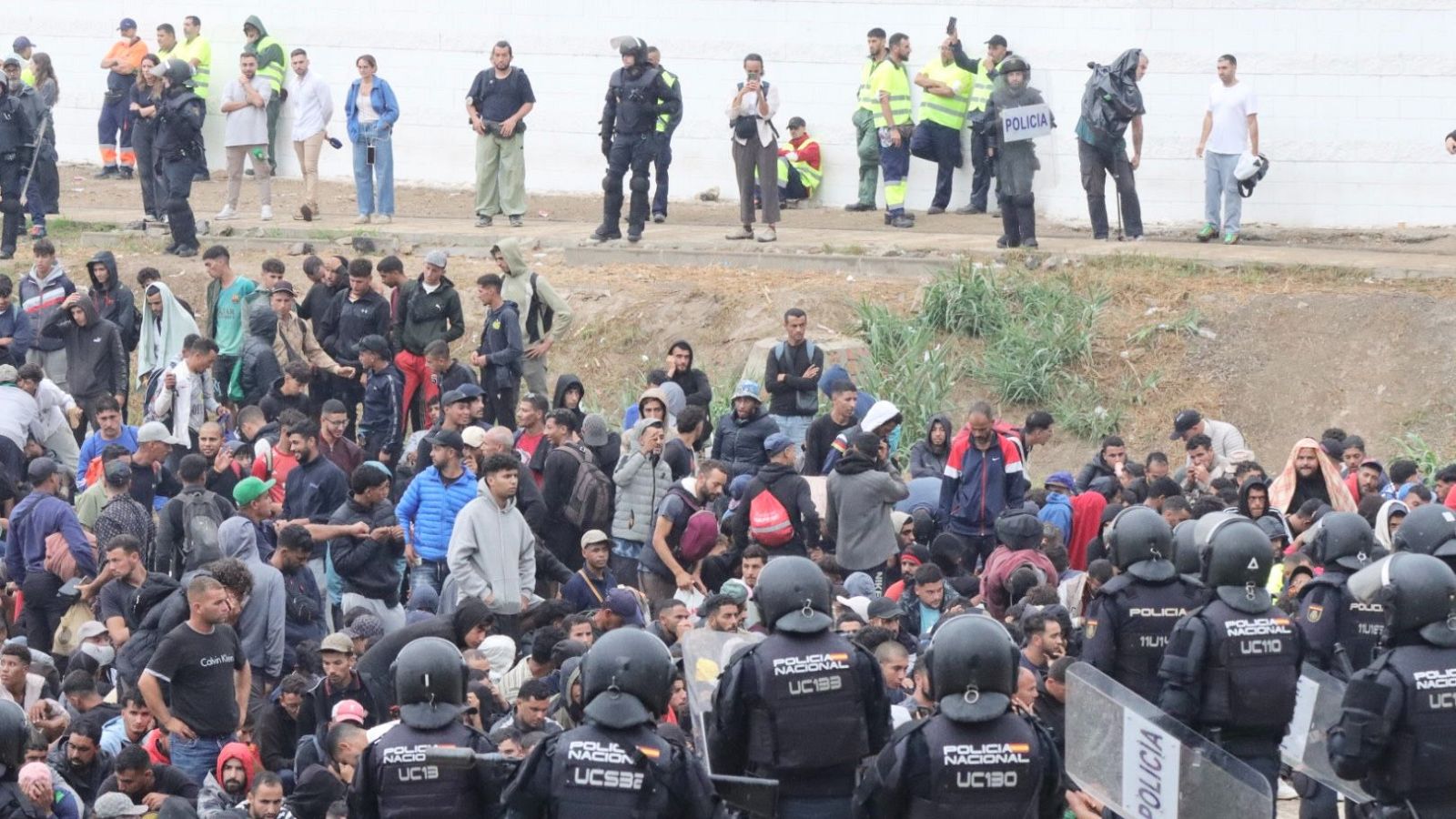 La Policía Nacional, en la playa del Trampolín