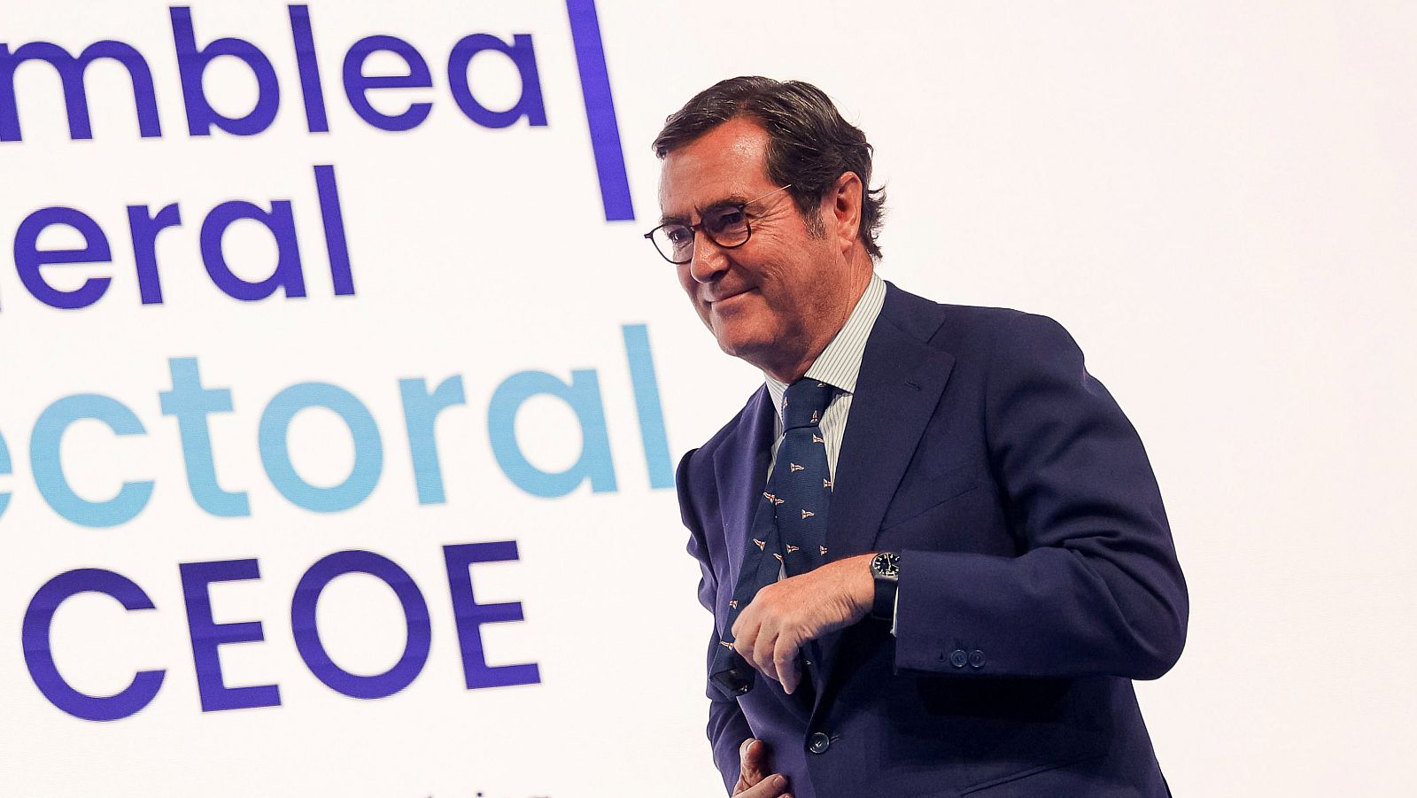 La CEOE ve "difícilmente justificable" una huelga general