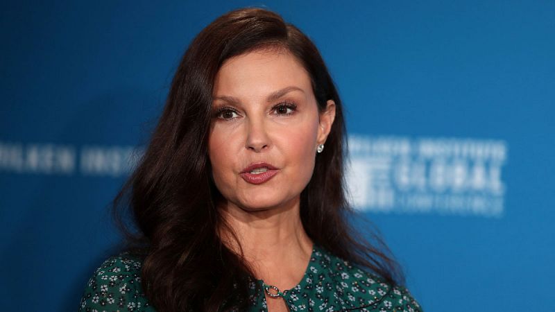 La actriz Ashley Judd demanda al productor Harvey Weinstein por haber hundido su carrera