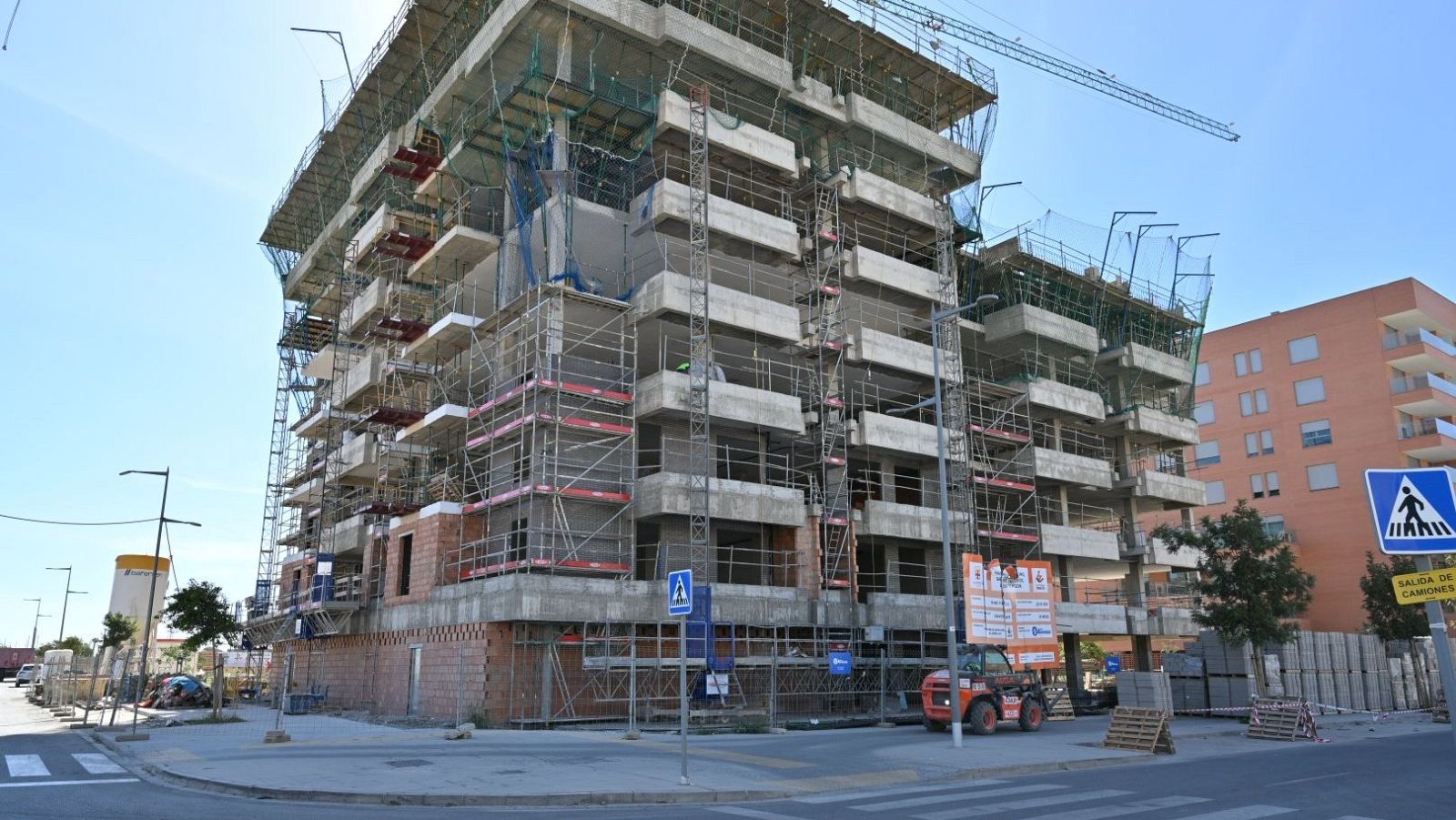 Construcción de un edificio de viviendas en Almería