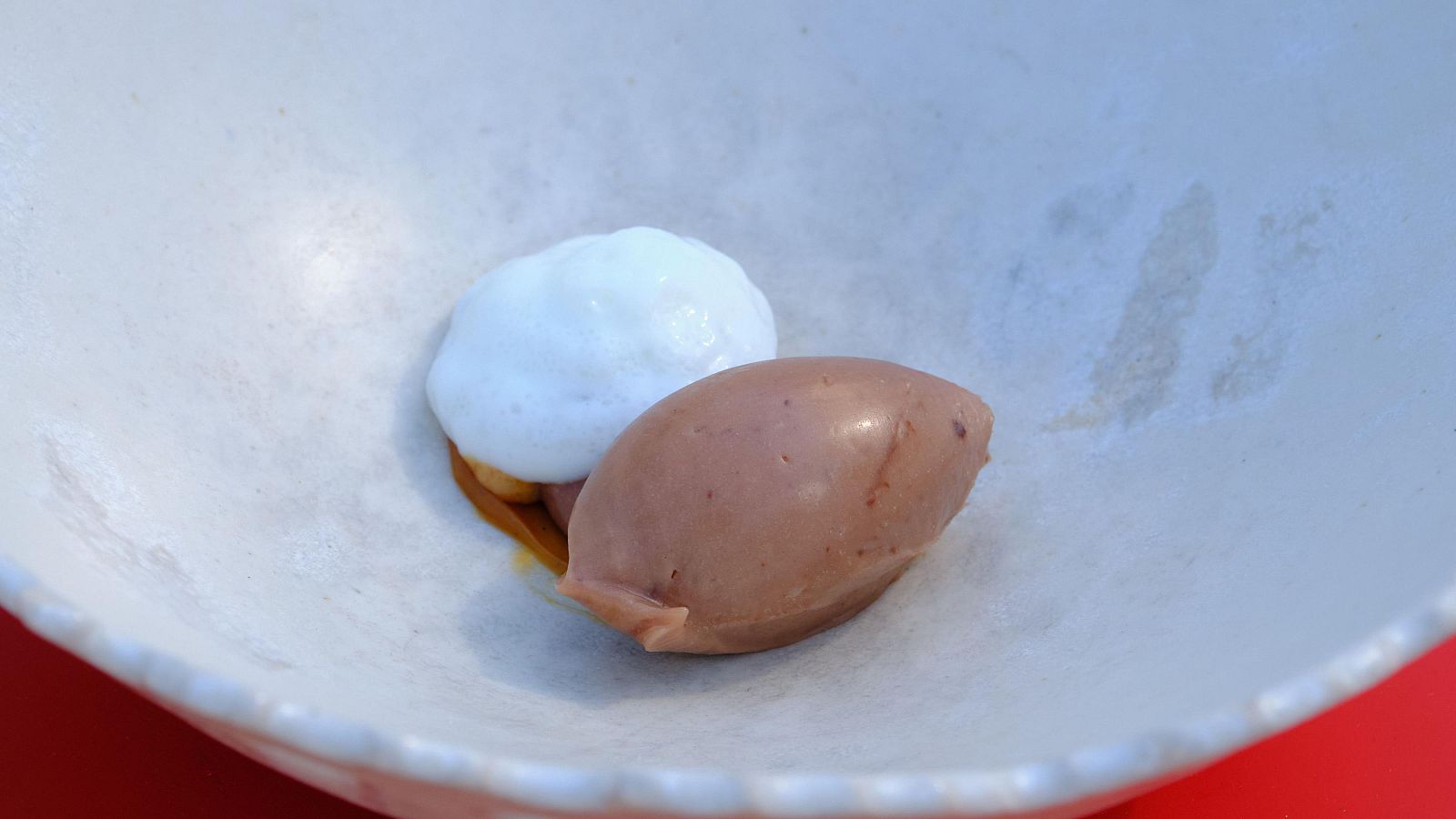 Receta de chocolate, anacardo y helado de haba tonka de MasterChef Celebrity Legends