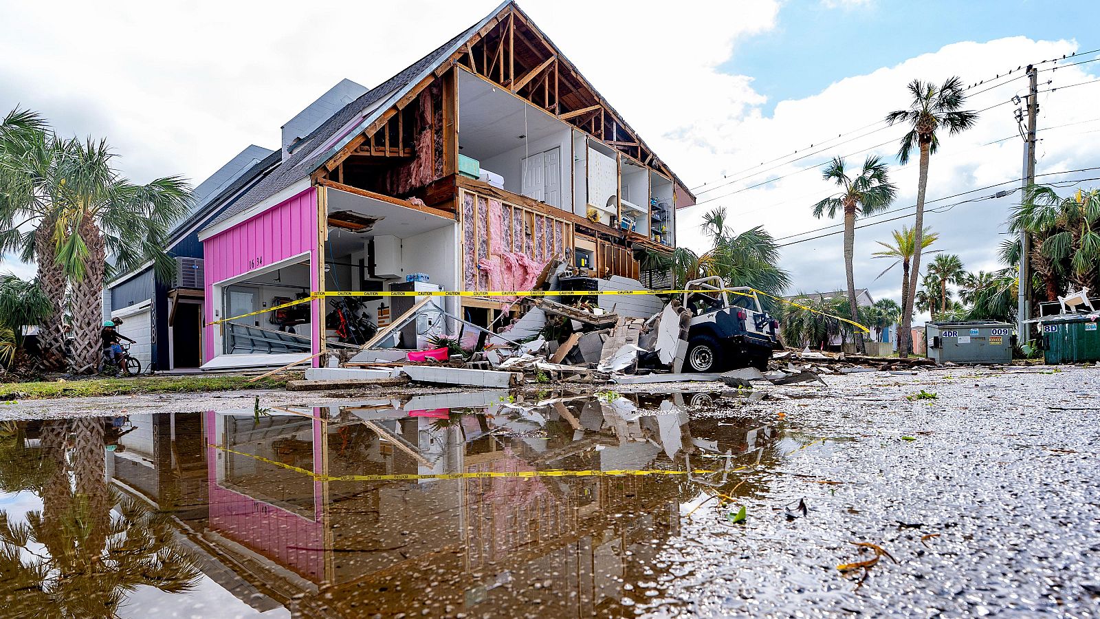 Isaías deja al menos cuatro muertos en Alabama y Florida
