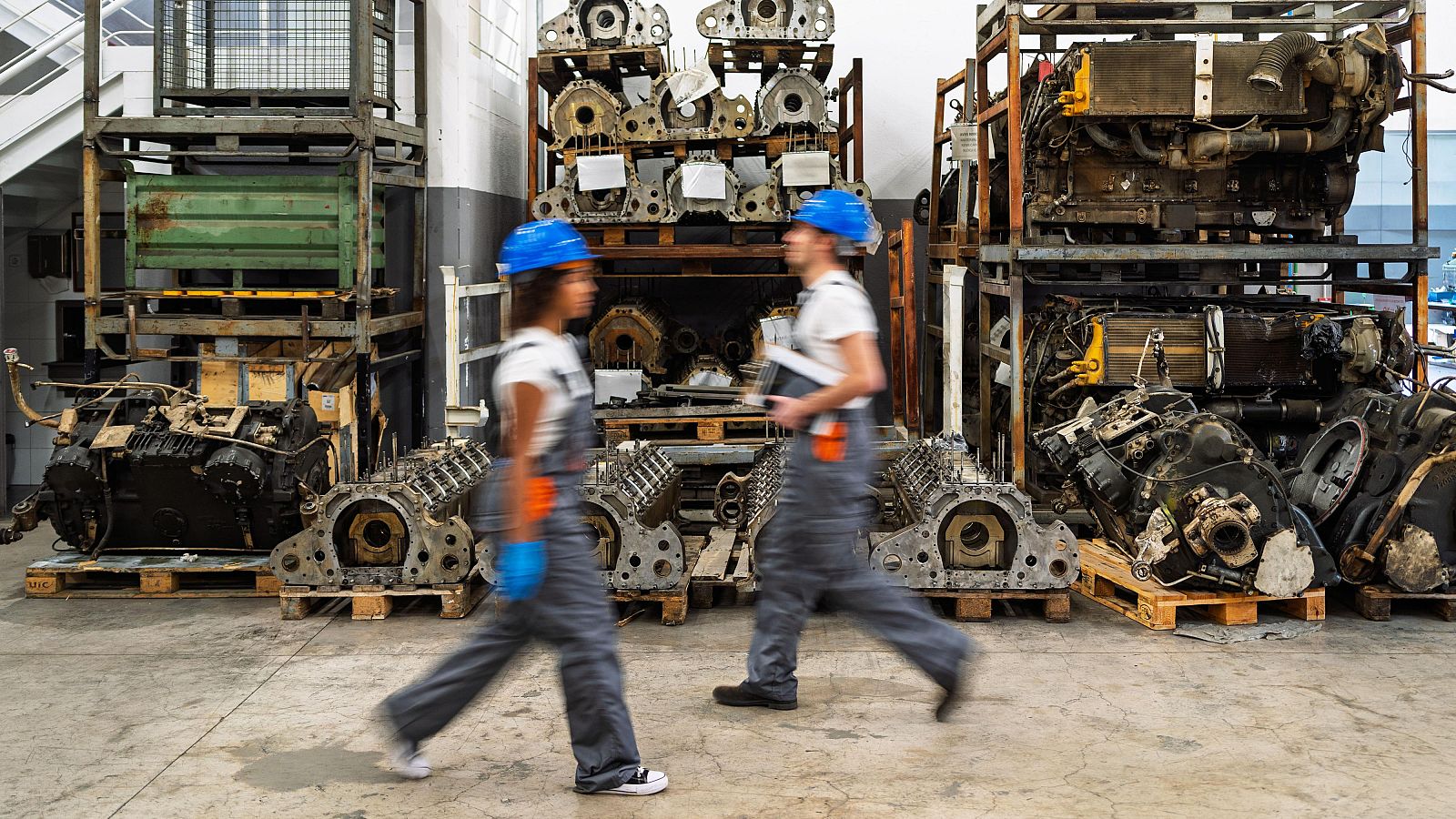 El FMI espera que España supere en crecimiento, pero también en inflación a la zona euro este año