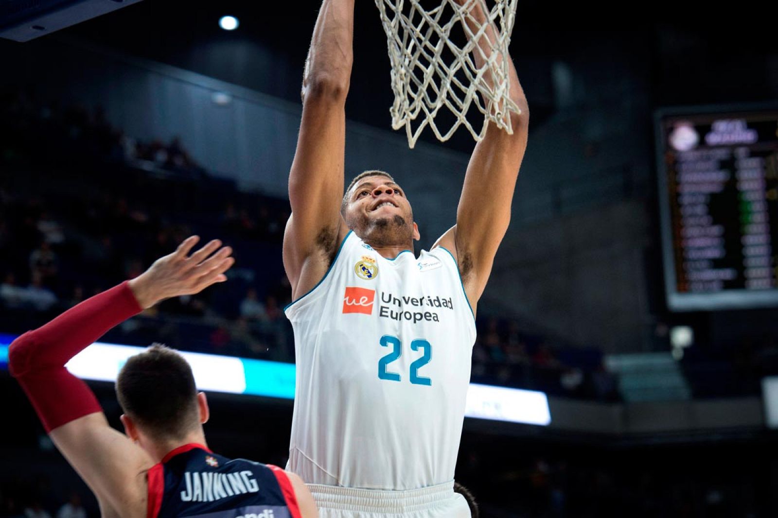 El Real Madrid ha doblegado a Baskonia.