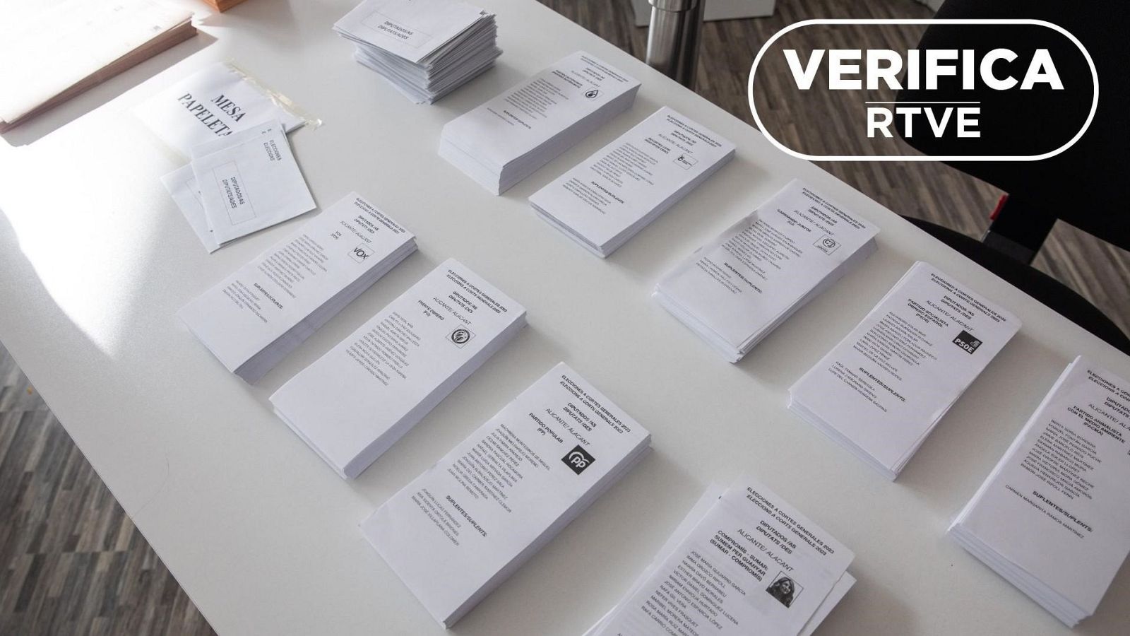 Papeletas electorales en las últimas elecciones generales con sello VerificaRTVE