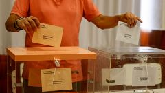 La Junta Electoral acuerda enviar la documentación a todo el voto exterior, aunque no todos puedan ejercerlo