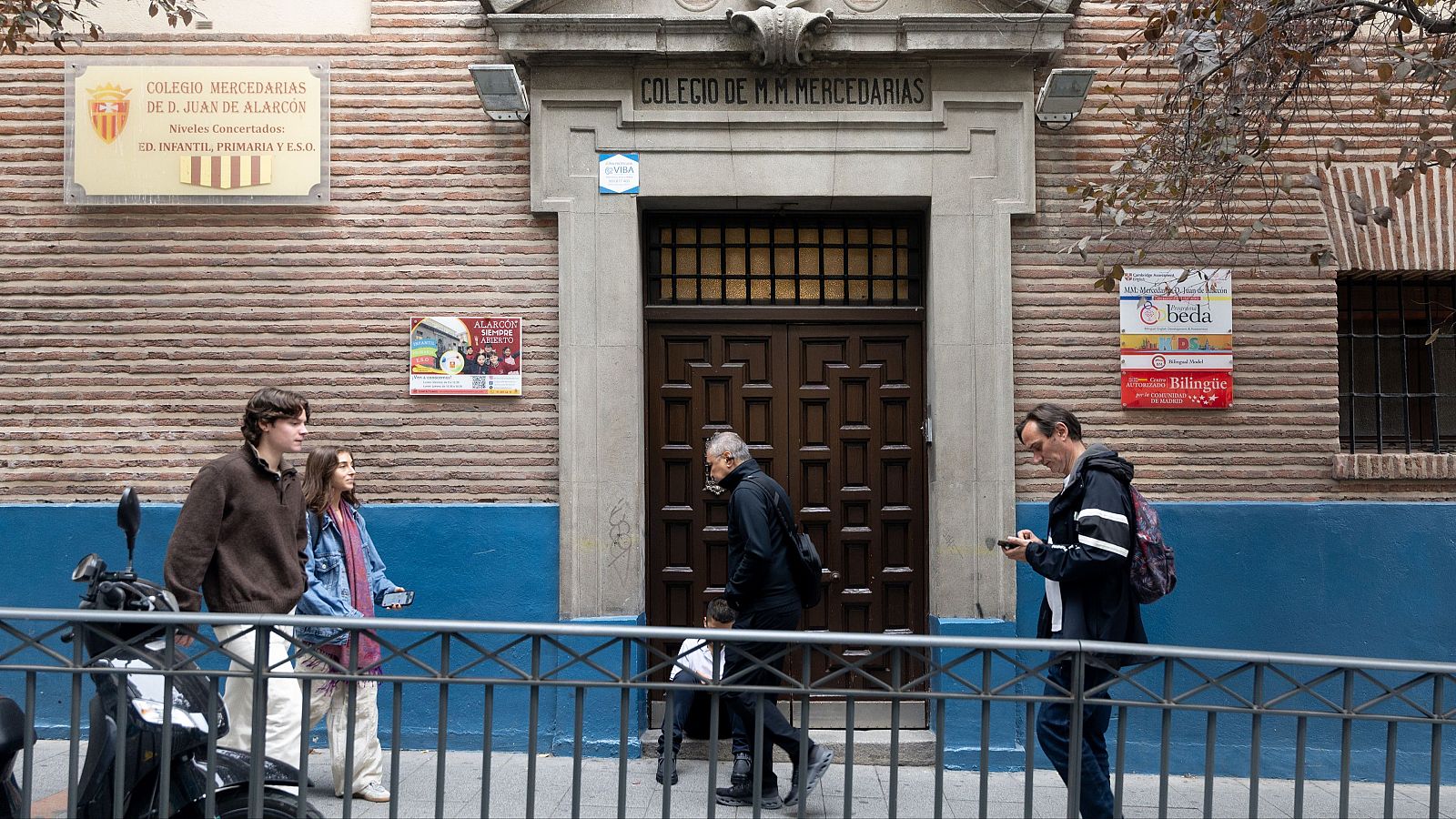 Fachada del colegio Mercedarias Don Juan de Alarcón