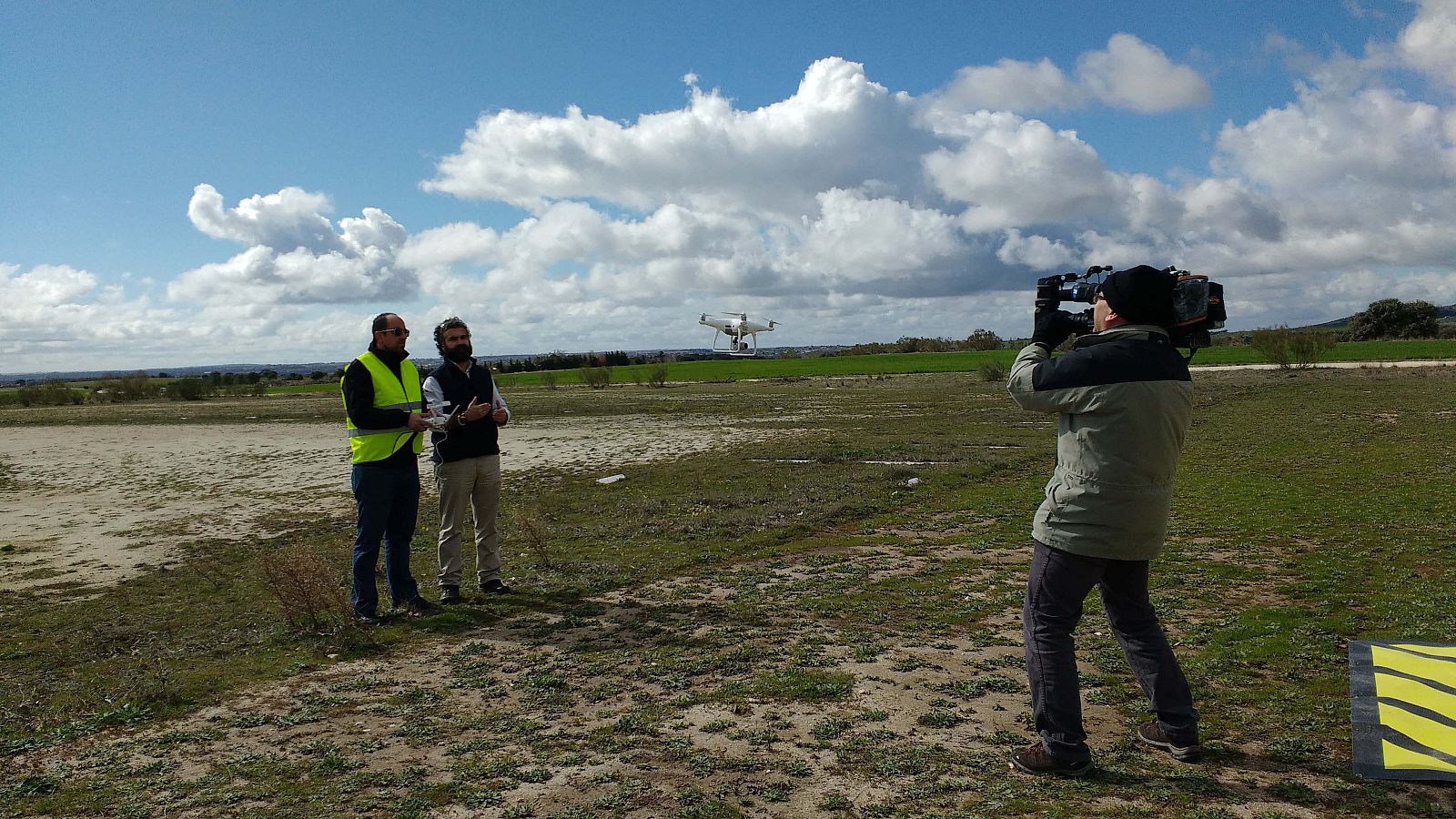 'Bajo el ojo del dron'