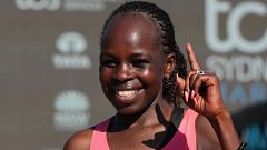 La actual campeona del mundo de maratón, suspendida provisionalmente por dopaje