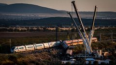 ¿Qué falló en Urda para que un AVE embistiera a otro tren que había avisado de que estaba parado?