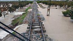 El metro que cruzó un puente del barranco del Poyo cinco minutos antes de su caída: “Se evitó de milagro una tragedia mayor”