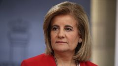 Familiares, amigos y compañeros del PP despiden a la exministra Fátima Báñez fallecida en el accidente de tren en Urda