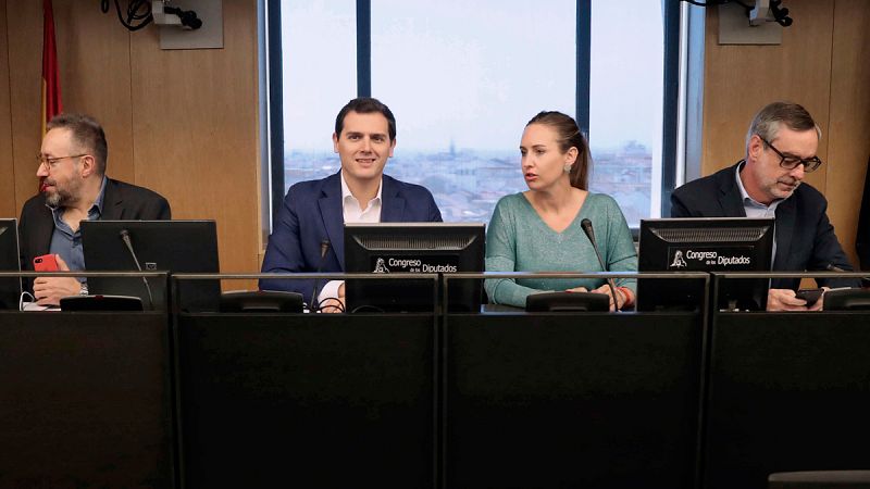 Ciudadanos ve "cerca" la victoria electoral y el PP pide cautela
