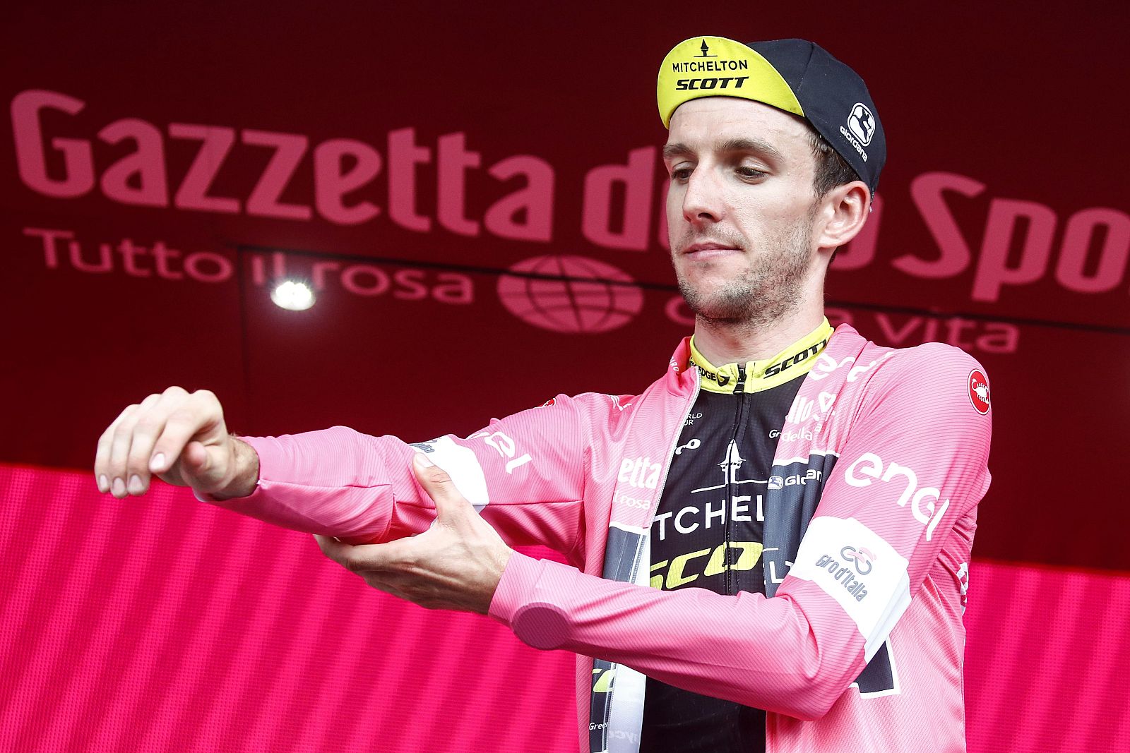 Simon Yates, en el podio del Giro