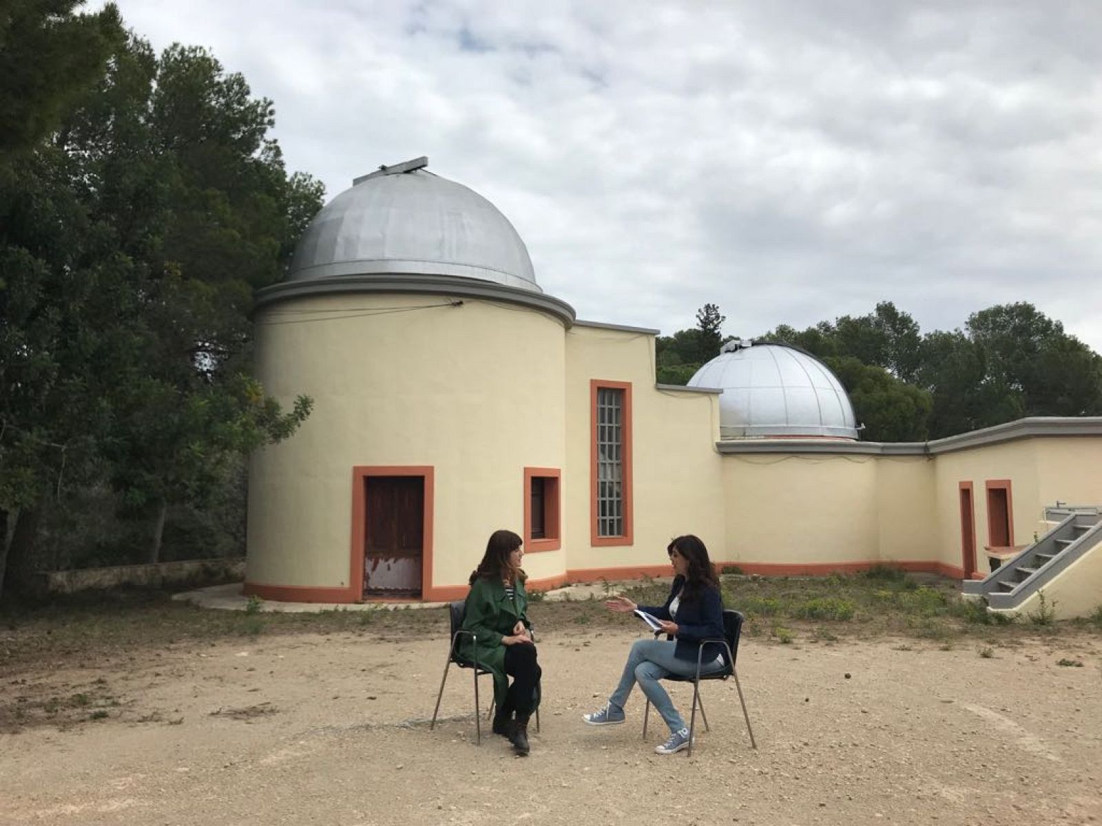 Montse Elias entrevista la cantant Maria Rodès