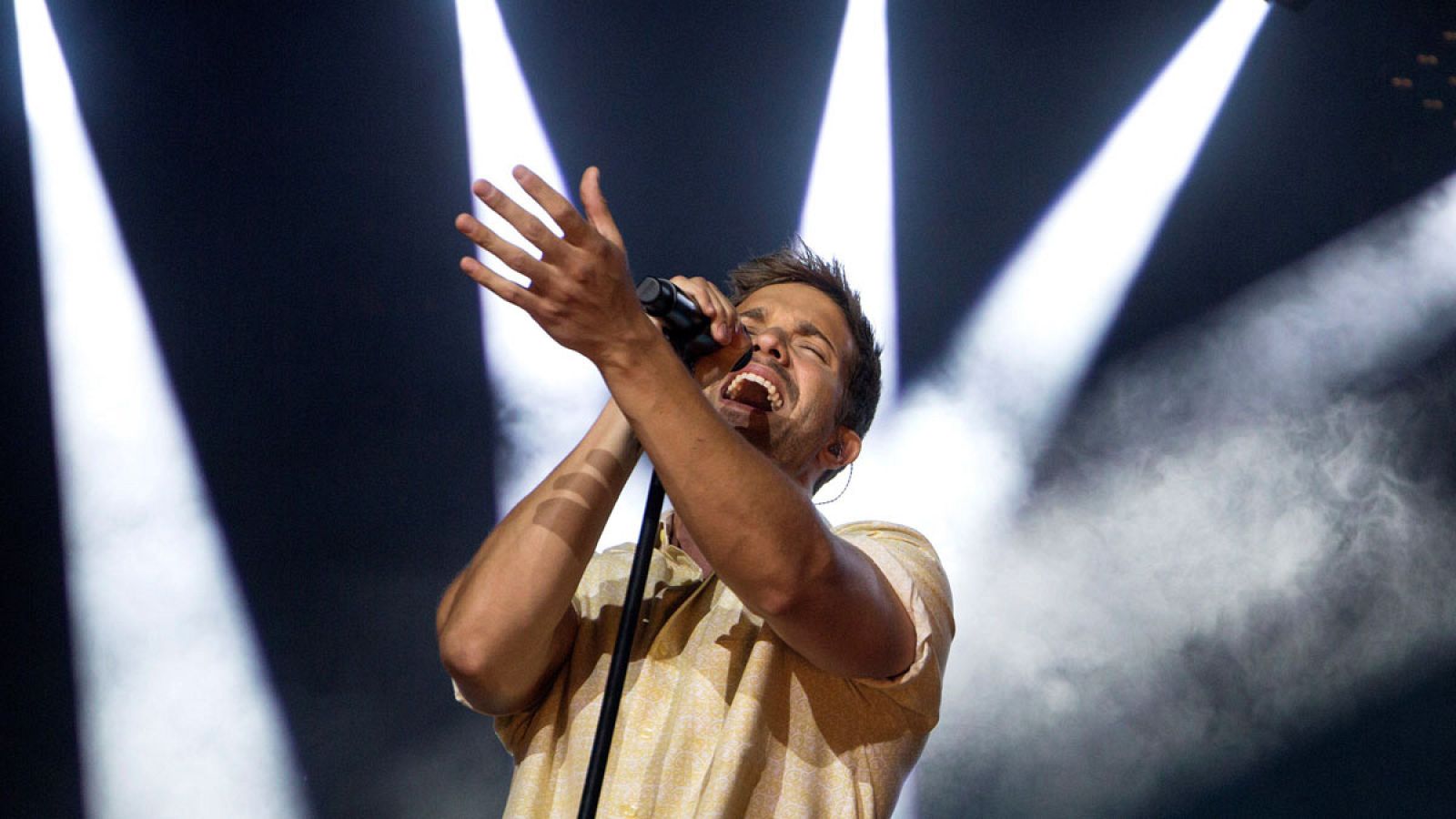 Pablo Alborán derrocha pasión y sentimiento en su gira 'Prometo'