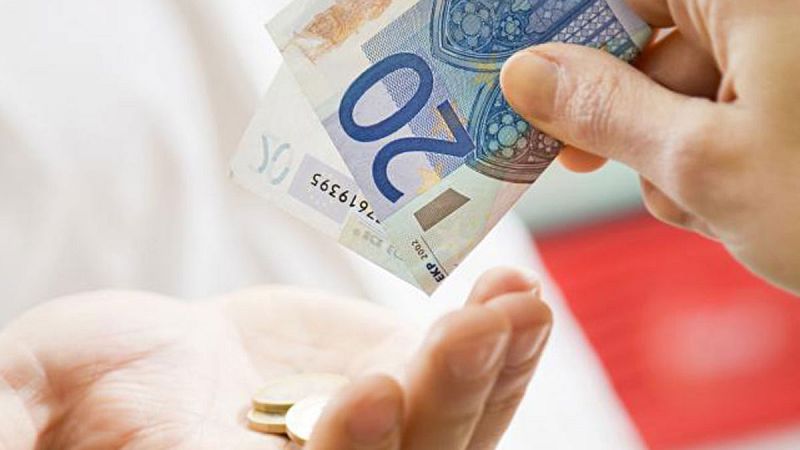 La brecha salarial se redujo un poco en 2016, pero siguió por encima del 22%