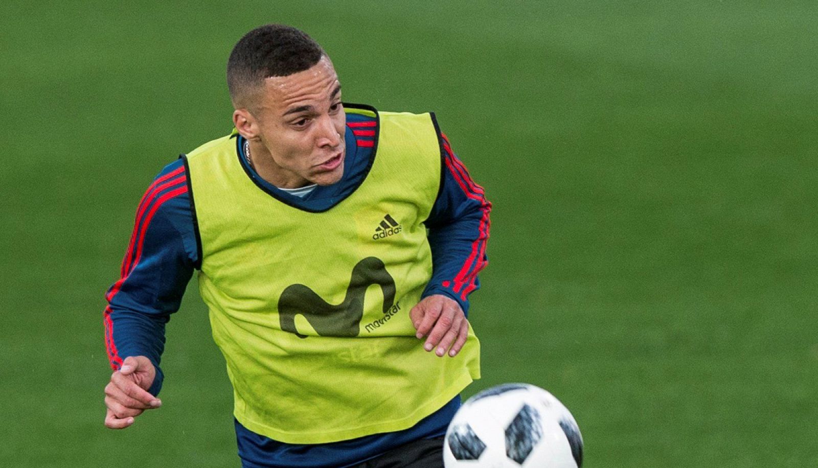 Rodrigo Moreno durante el entrenamiento con la selección española en Las Rozas.