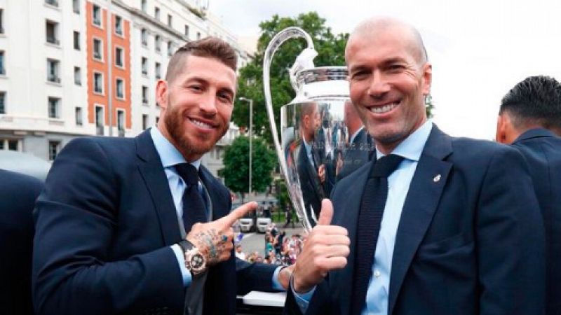 El fútbol español honra a Zidane en su adiós al Madrid