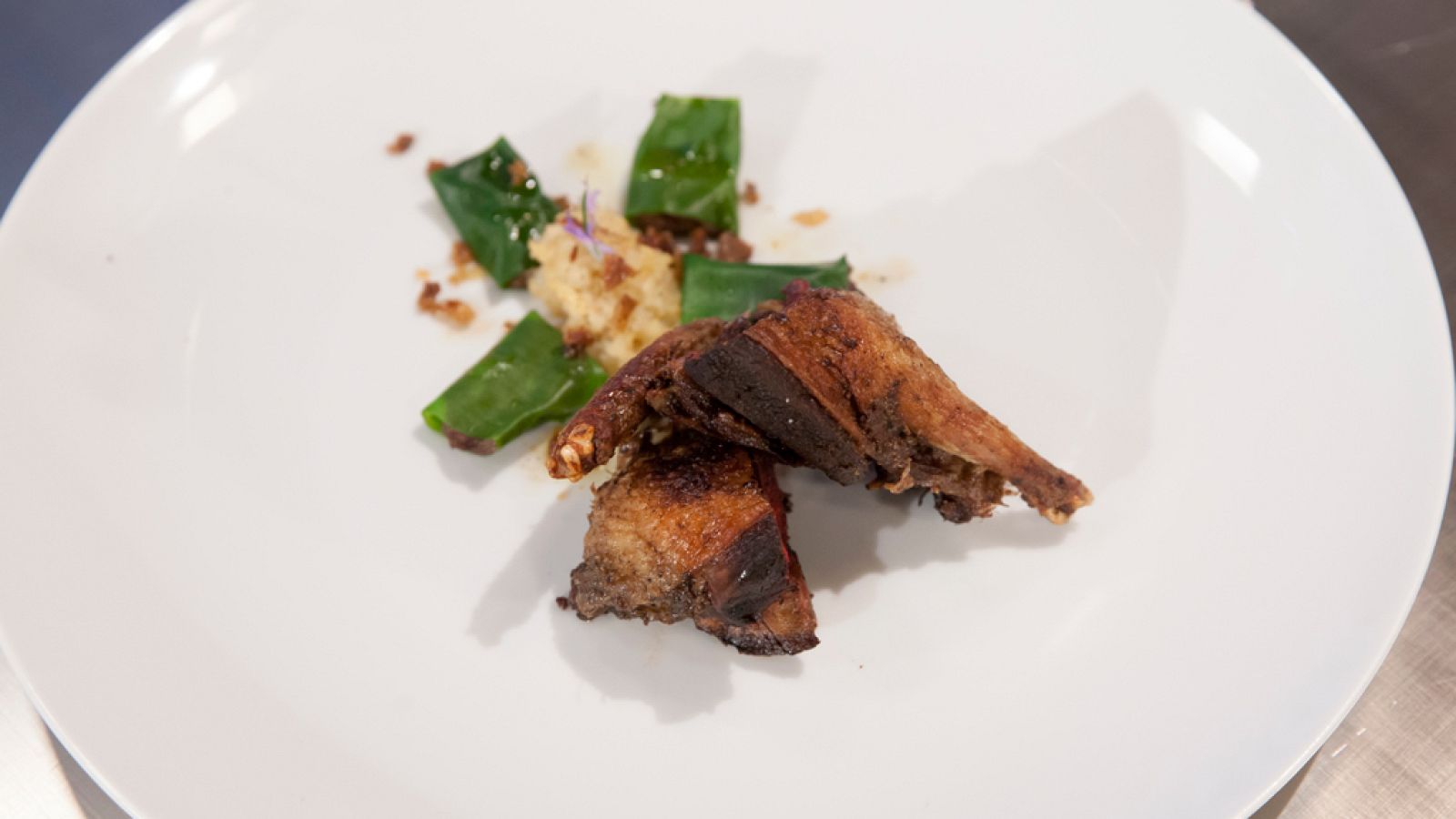 Pichón al horno con paté y bulgur de Ketty