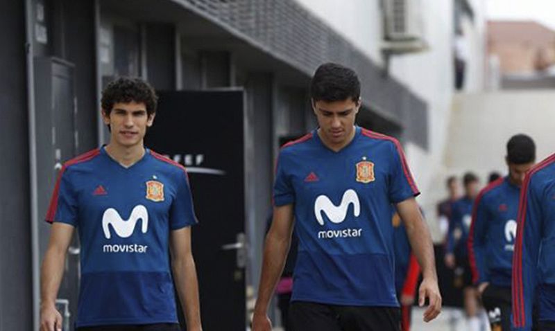 Los internacionales Rodri y Vallejo también viajarán a Rusia