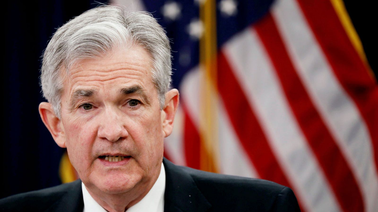 Jerome Powell realiza la segunda de las cuatro subidas de tipos de interés que se esperan en 2018