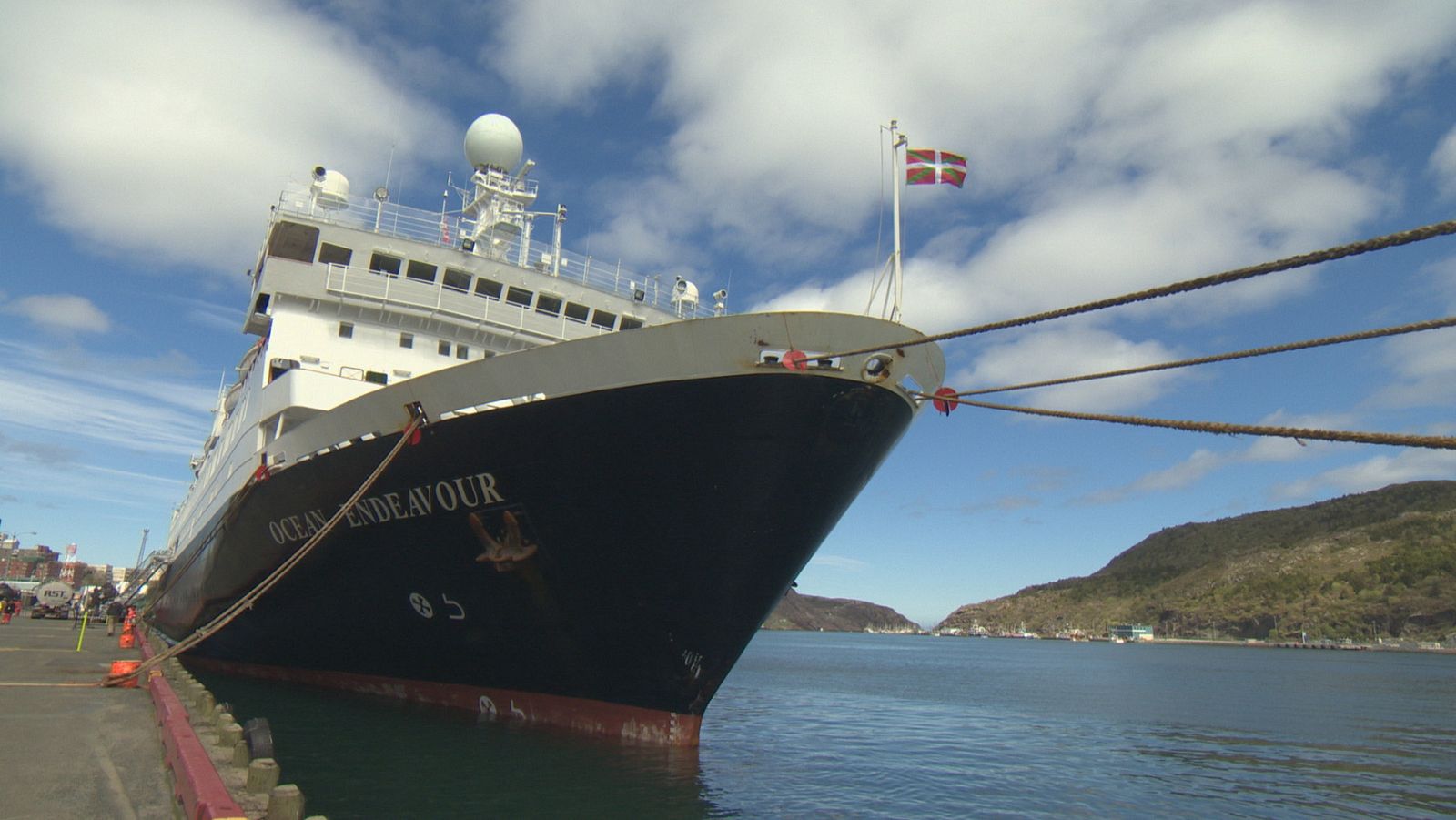 El equipo de La 2 viajó a Canadá a bordo del Ocean Endeavour