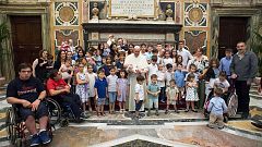 El papa equipara el aborto a las prácticas nazis pero "con guante blanco"