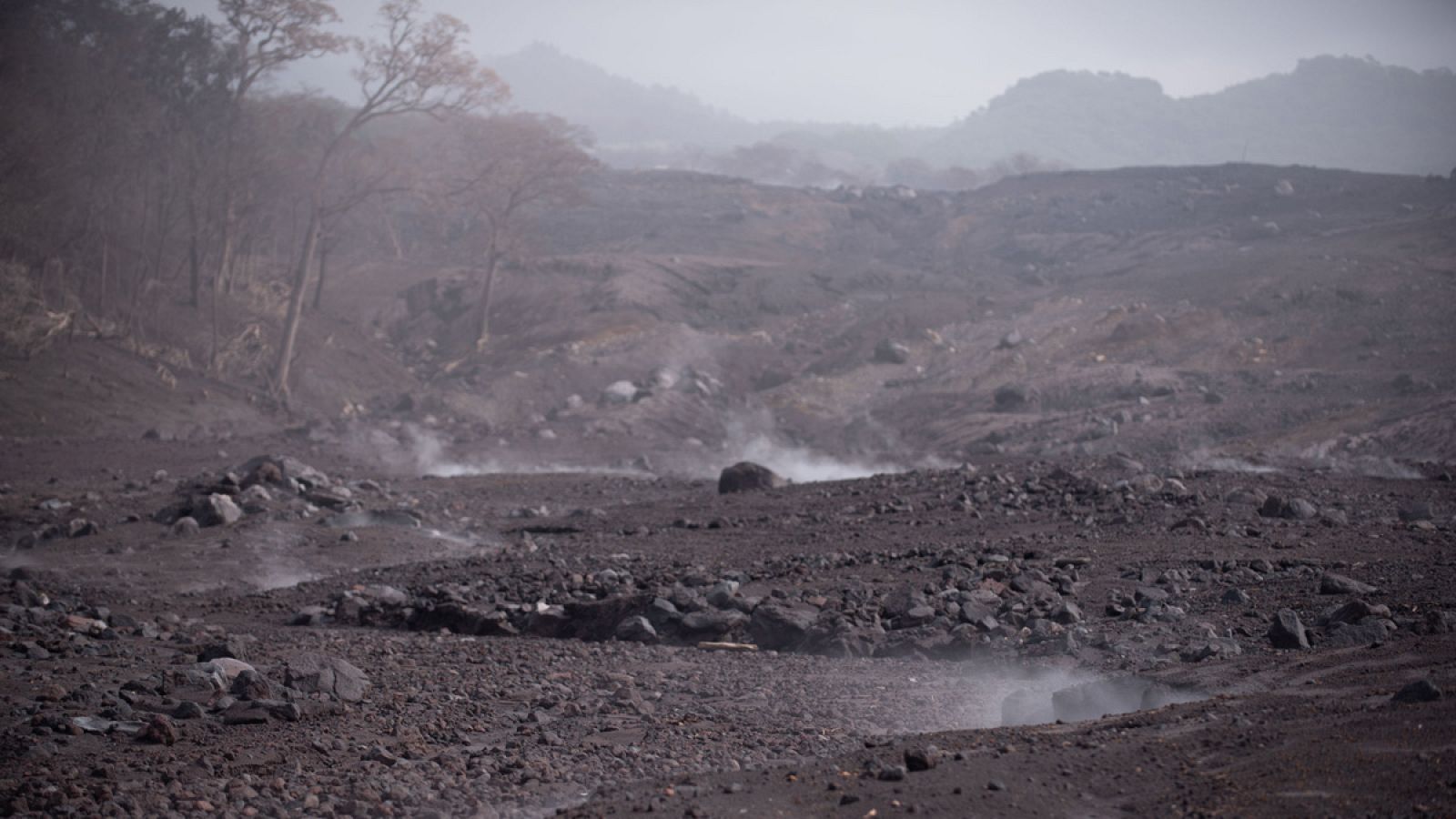 Imagen de la aldea de San Miguel Los Lotes, Escuintla (Guatemala), tras la erupción del volcán
