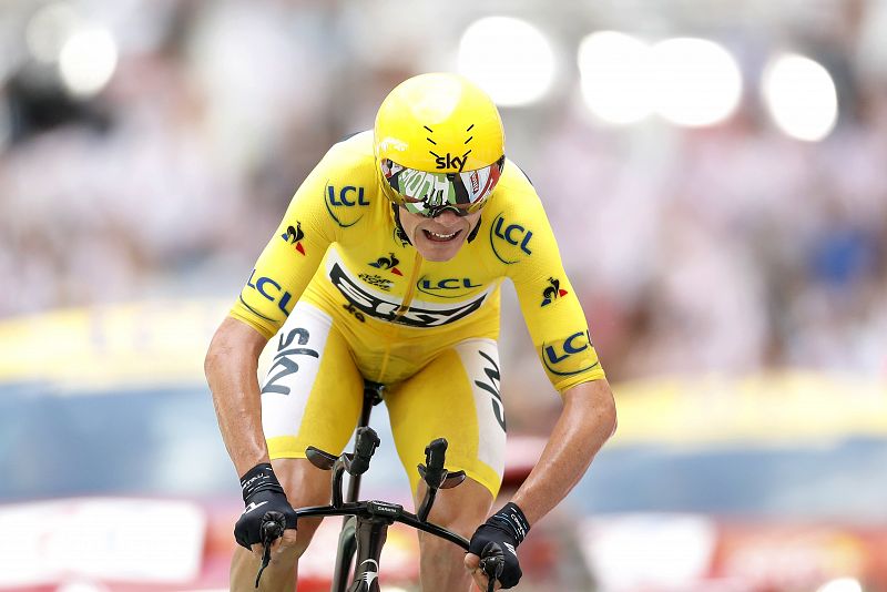 Hinault pide una huelga de ciclistas si Froome disputa el Tour de Francia
