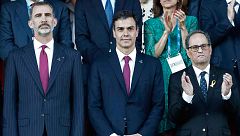 Torra saluda al rey en los Juegos Mediterráneos tras romper relaciones y manifestarse contra él