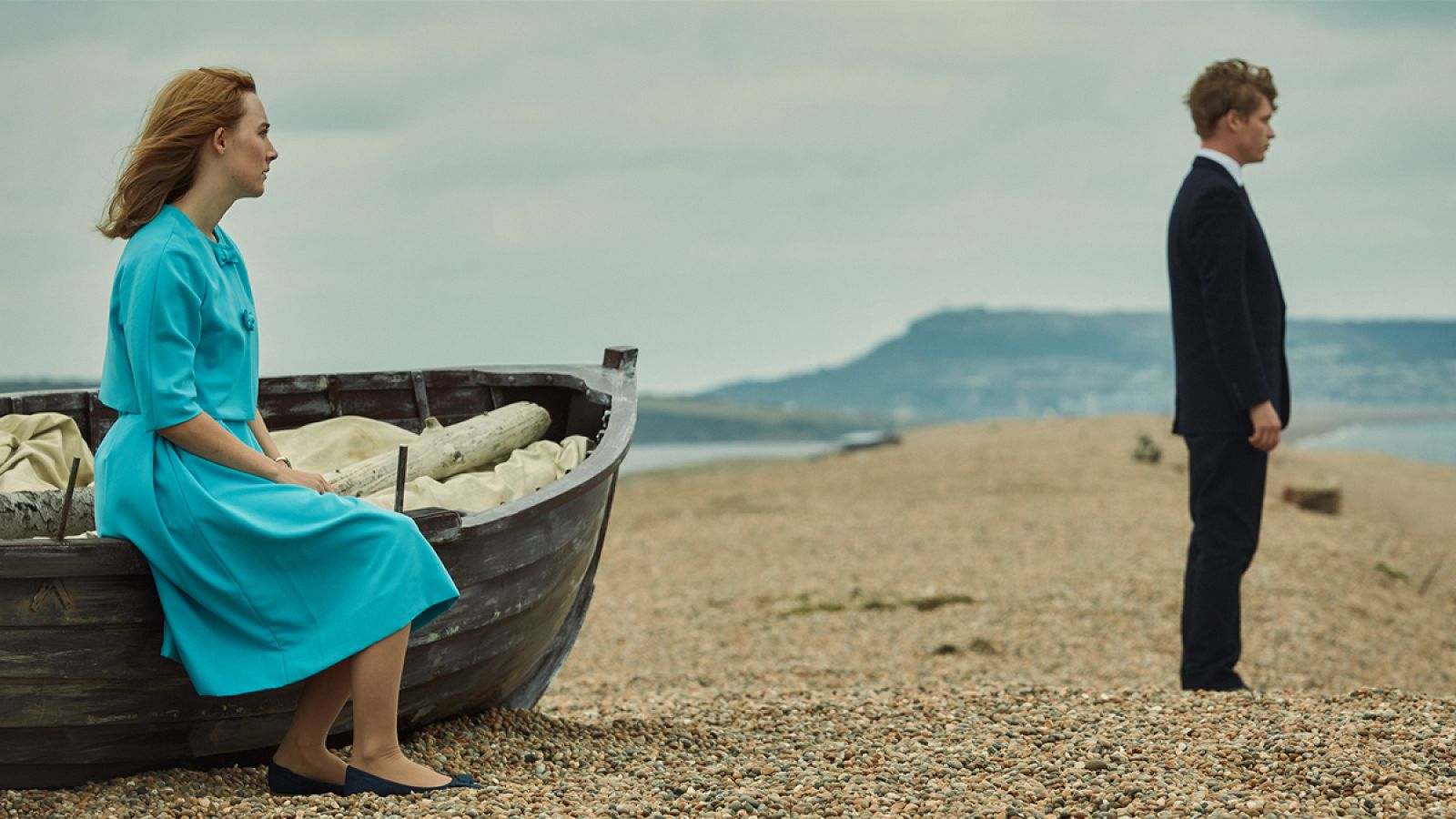 Saoirse Ronan y Billy Howle en 'En la playa de Chesil'