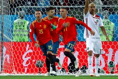 Aspas salva a España de la derrota y pone rumbo a octavos con una gris imagen
