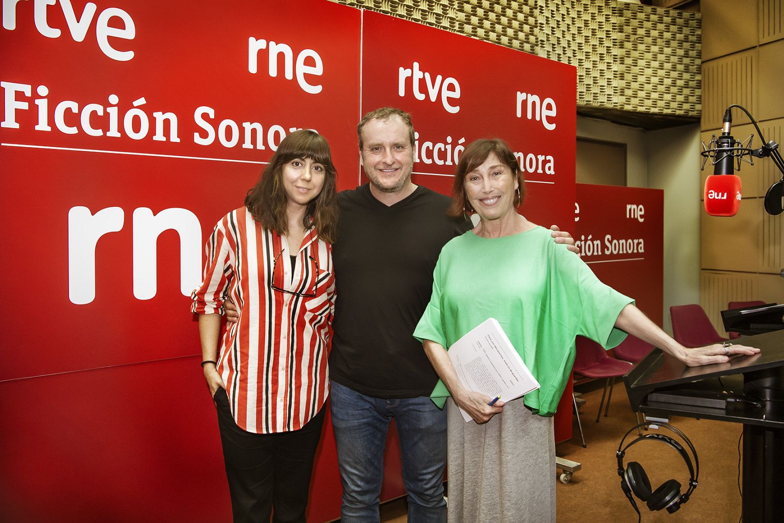 Carmen Ruiz, Fernando Cayo y Veronica Forque en RNE