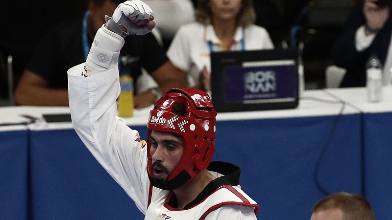 Daniel Ros se cuelga el oro y Marta Calvo el bronce en taekwondo