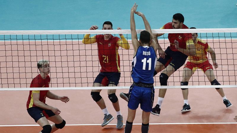 Una intratable Italia deja a España sin el oro en voleibol