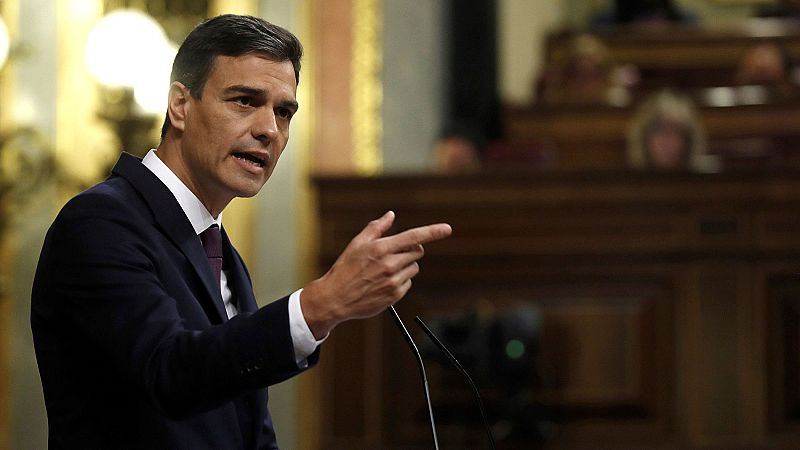 Sánchez aboga por "soluciones políticas valientes y audaces" para Cataluña pero dentro de la Constitución 