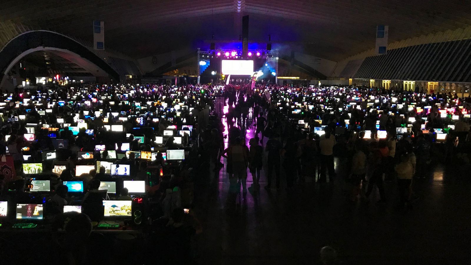 Encendido de pantallas de TLP 2018