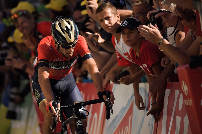 Vincenzo Nibali abandona el Tour tras su caída en la etapa 12