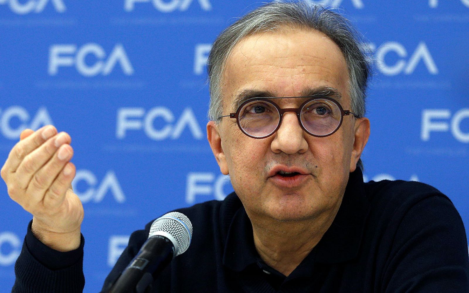 Sergio Marcchionne CEO de Fiat en una charla en Detroit