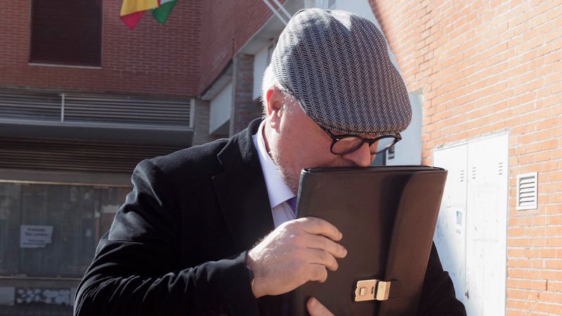 Villarejo dice que se reunió con Corinna como "enviado del Estado" ante los conflictos con el rey Juan Carlos