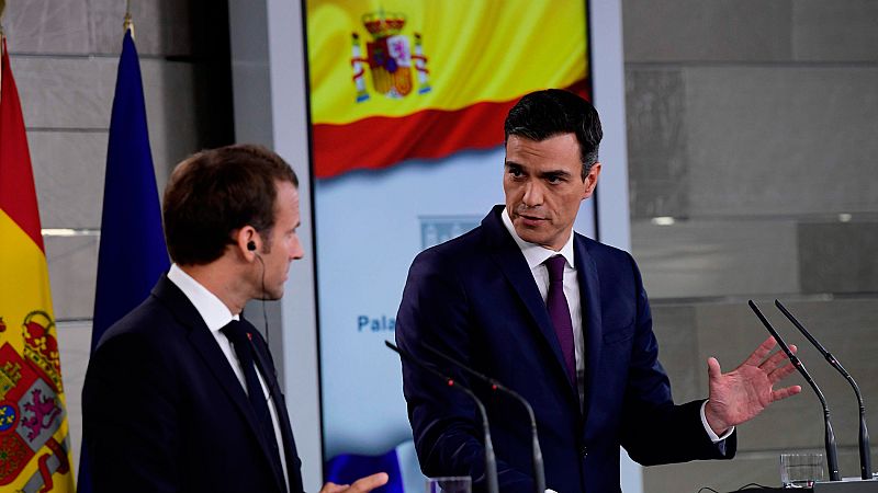 Sánchez insiste en que agotará la legislatura hasta 2020 y califica de "artificial" la polémica por el uso del avión oficial 