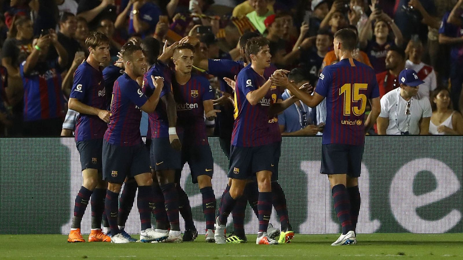 Un Barça con dos caras derrota al Tottenham en la tanda de penaltis