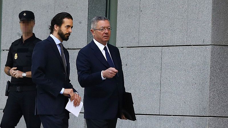 El juez imputa al resto del gobierno de Gallardón en 2001 por la compra de Inassa por parte del Canal de Isabel II