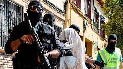 Dos detenidos en Mataró por reclutar a yihadistas para actividades terroristas