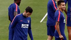 Kalinic: "Estoy feliz de entrenar al lado de jugadores y de un entrenador 'top'"
