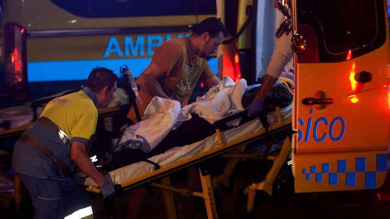 Hablan las víctimas del desplome: "Oímos 'crack' y se empezó a caer todo el mundo"