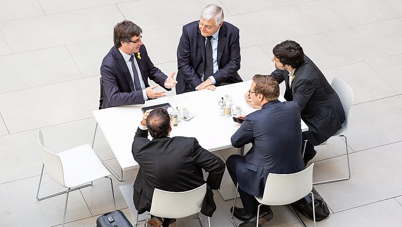 El Gobierno contratará abogados en Bélgica para defender a España ante la demanda de los independentistas fugados